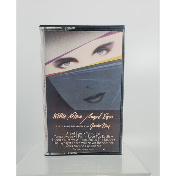 A Collection Of Five Willie Nelson Cassette Tapes - Picture 2 of 8